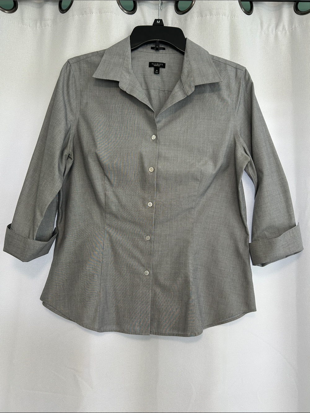 Talbots Light Gray 100% Wrinkle resistant cotton Classic Button-Front Shirt
